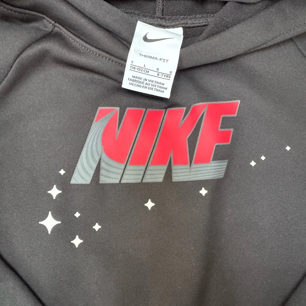 EUC - Kids Nike Black Hoodie - Size 7 - Picture 2 of 4